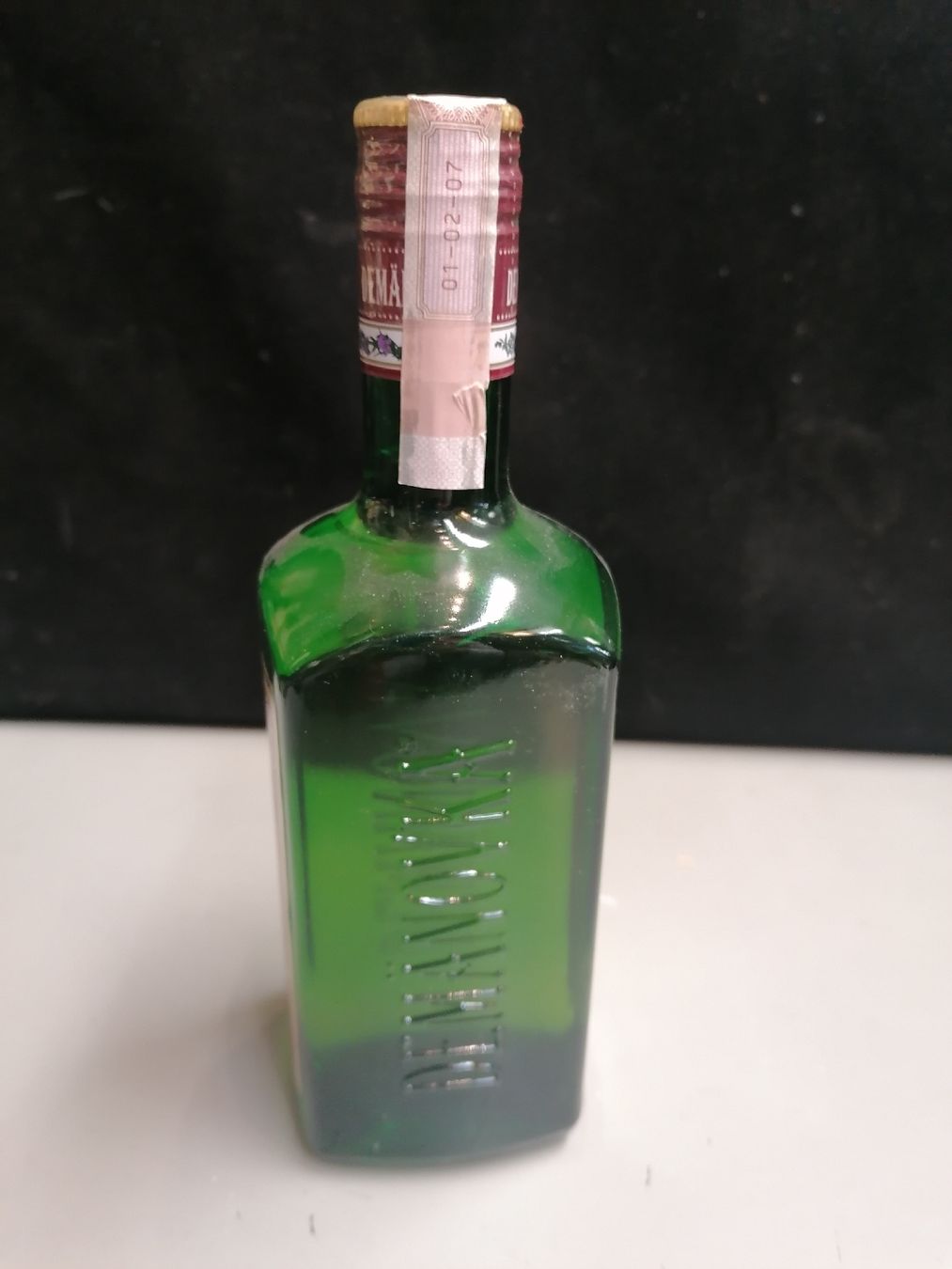 Bevande alcoliche: DEMÄNOVKA BITTER HORKA  – Nuovo (secondo la descrizione) da Genève venduto da Leboucheoreilles 7