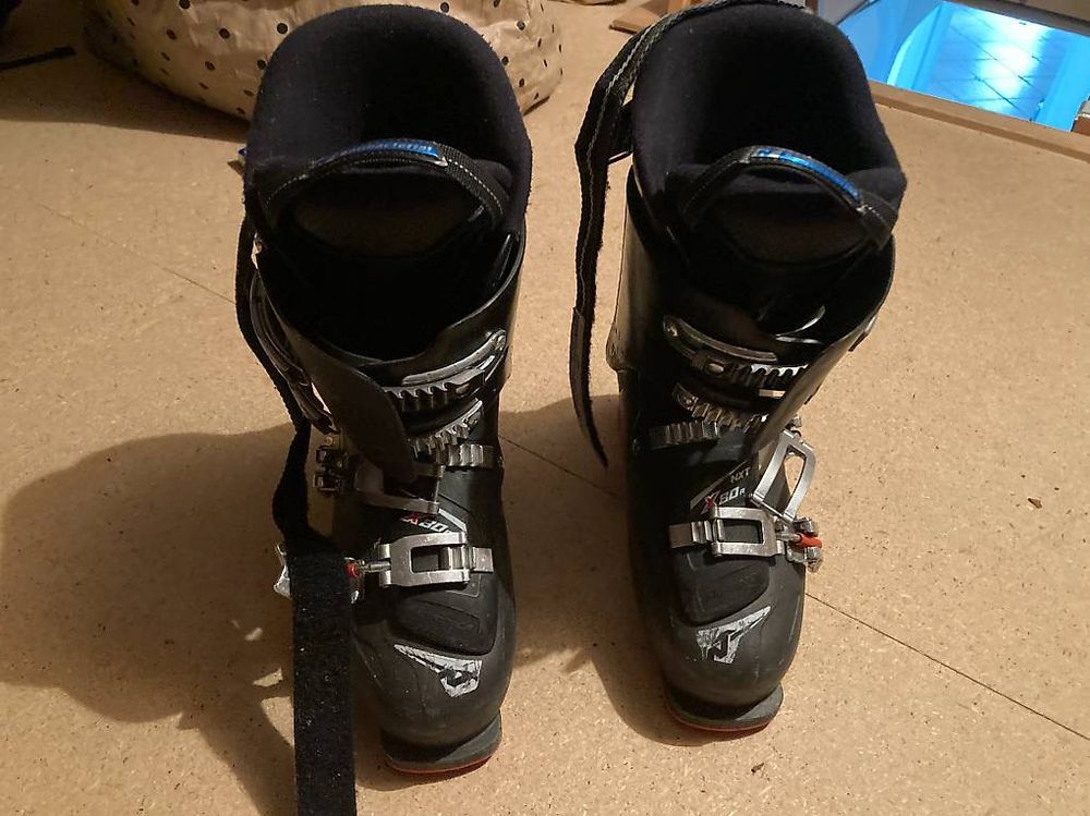 Chaussures garçon: Kinderskishuh Nordica 40 / 26,5 / 305mm – D'occasion à Löhningen par leoleu1973 1