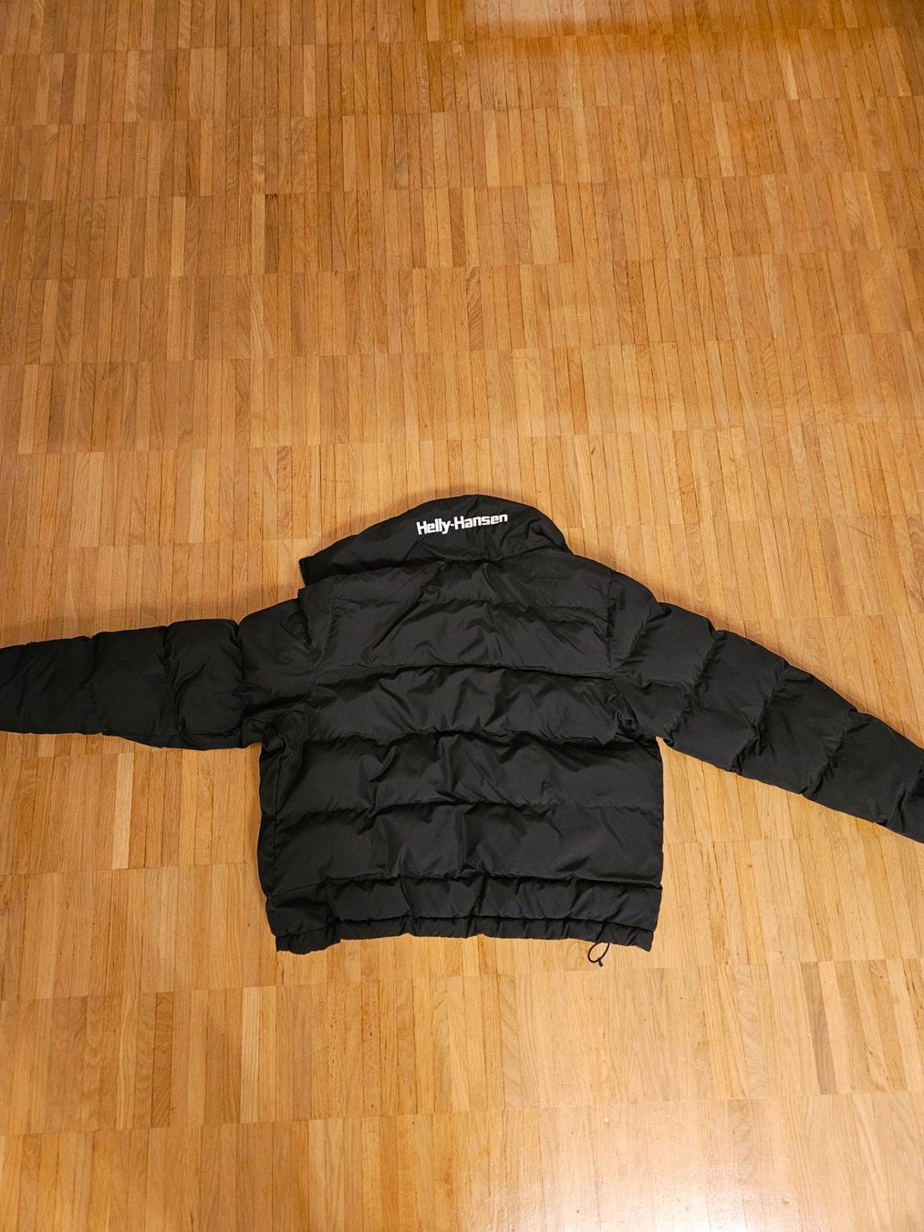 Helly Hansen Jacken: Helly-Hansen Jacke – Gebraucht aus St. Gallen von arc_7xyb 1