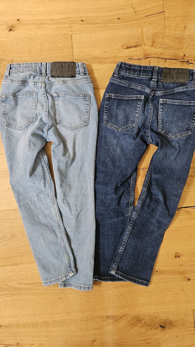 Pantaloni: Jeans Junge 122 / 7Jahre – Usato da Kradolf venduto da MaryD7 1