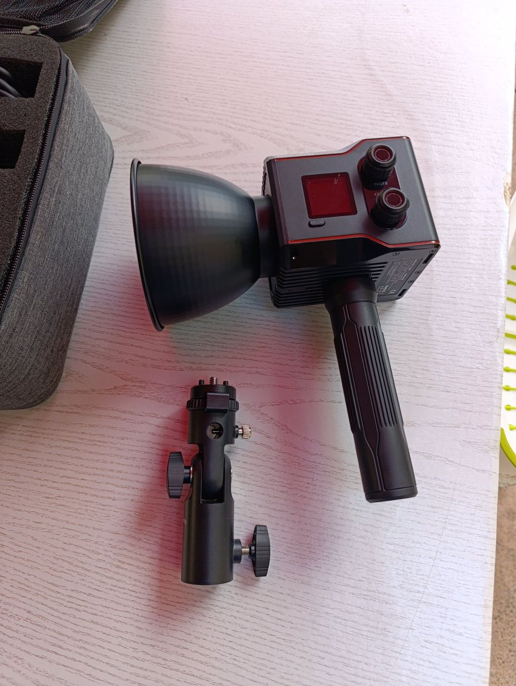 Smallrig Lampen: SmallRig RC 60B COB LED + SmallRig RA-D30 – Gebraucht aus Prangins von Timband 2