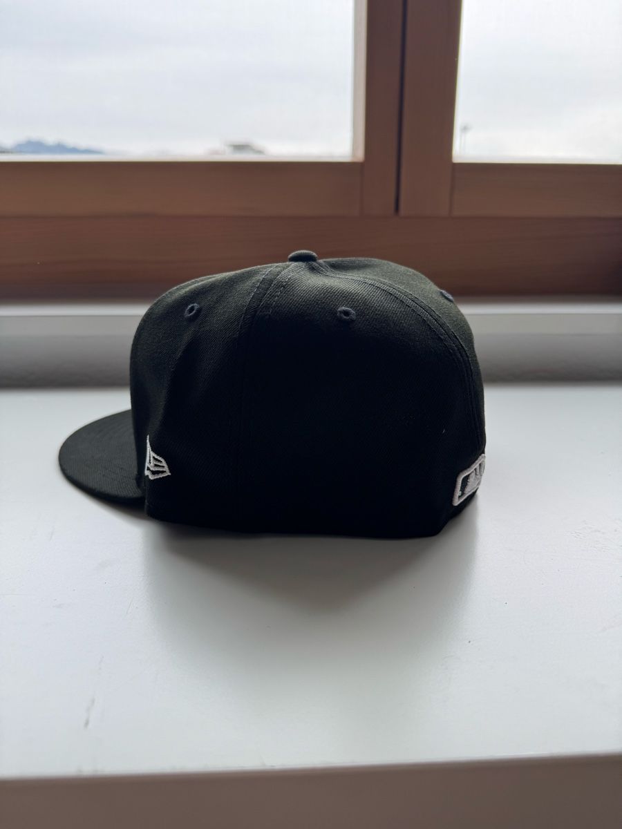 New Era Copricapi, berretti & cappellini: New Era Cap Gr. 7 1/4 – Nuovo e nell'imballaggio originale da Thun venduto da cedu247 2