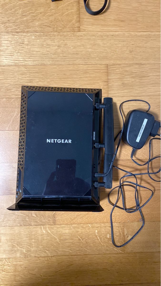 Netgear Modem & Router: NETGEAR Nighthawk WLAN-Router gebraucht – Usato da Buochs venduto da Sachs__502