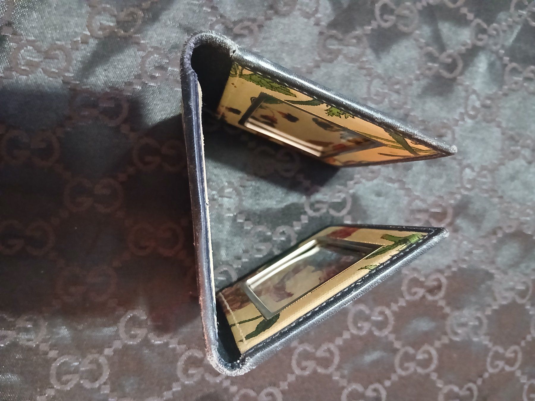 Gucci Portefeuilles: GUCCI porte photos – D'occasion à Le Grand-Saconnex par Rgt87 5