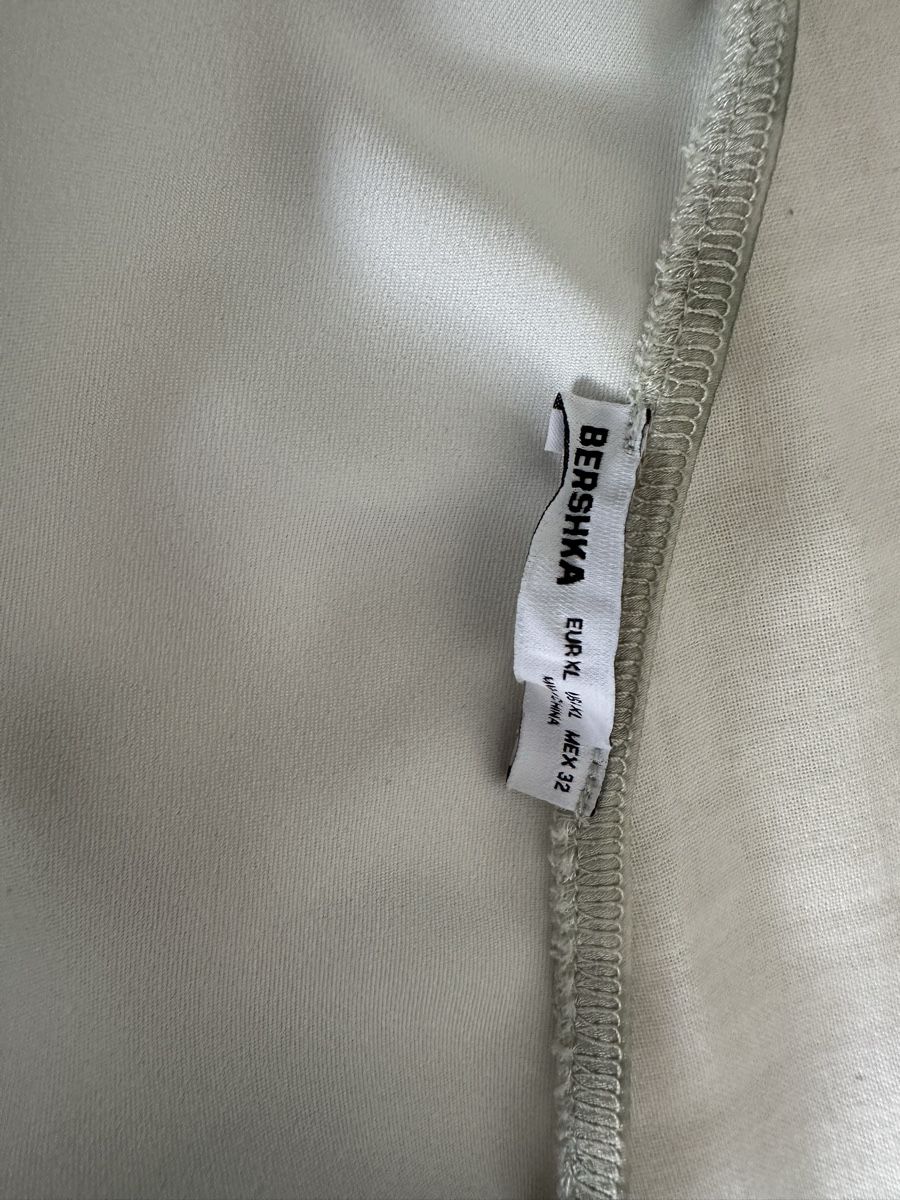 Bershka Robes: Grünes Sommerkleid / Abendkleid – Neuf (Voir description) à Goldach par mariarosapenasa 3