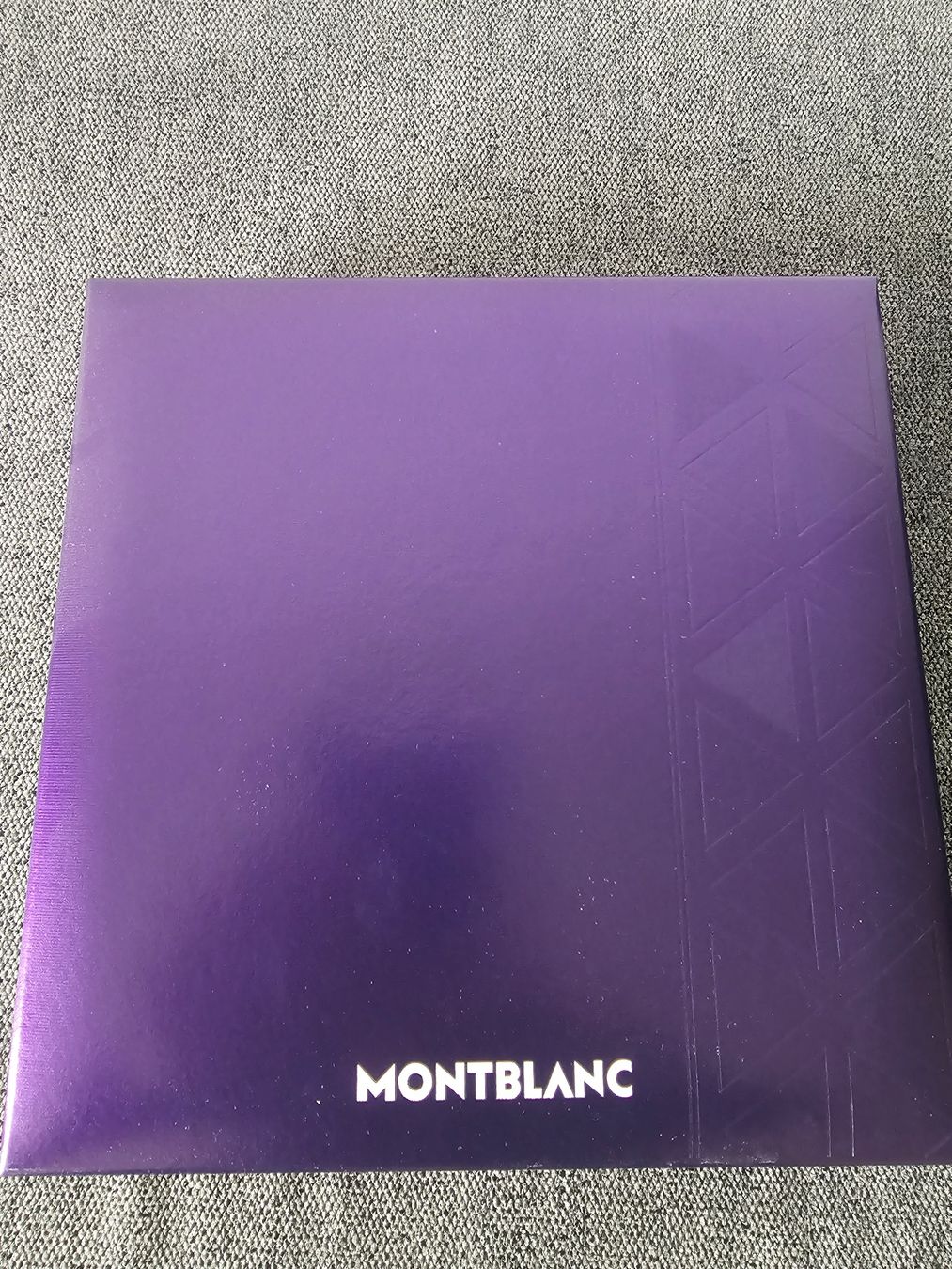 Penna & Evidenziatori: MONTBLANC Rollerball - Série limitée J. Hendrix – Nuovo (secondo la descrizione) da Château-d'Oex venduto da bla_b6mv