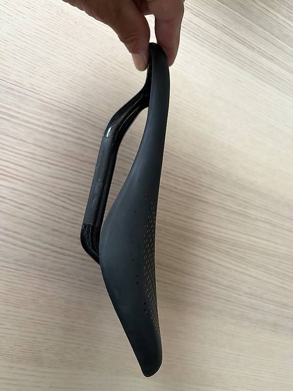 Ersatzteile: Ryet Carbon Sattel – Neu und originalverpackt aus Gerlafingen von bep_bzp5 3