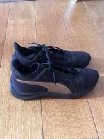 Puma Schuhe getragen