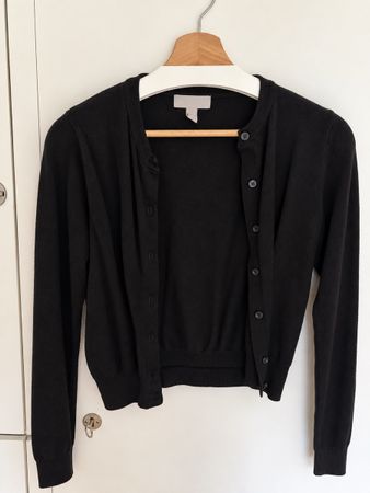 H&M Schwarzer Cardigan – Grösse XS/S