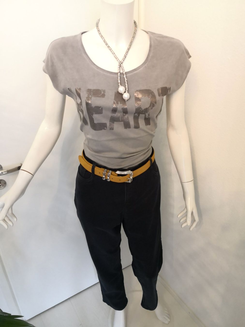 Brax Jeans: 🤩BRAX JEANS SCHWARZ – Nuovo (secondo la descrizione) da Olten venduto da Naja-Twins-Twins 5