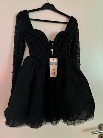 Oh Polly Kleid, schwarz, Grösse 36, nie getragen, neuwertig