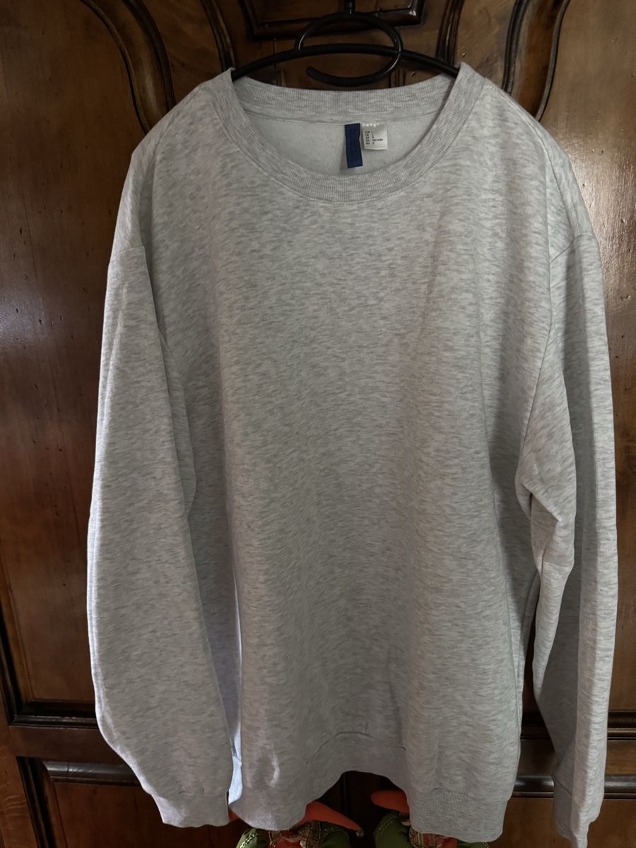H&M Pullover & Sweatshirts: Sweat-shirt H&M comme neuf gr L – Neu (gemäss Beschreibung) aus Boudry von cranslove