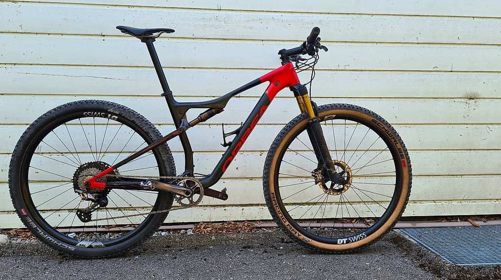 Biciclette: Orbea Oiz M-Team taille L – Usato da Montricher venduto da vinzu1
