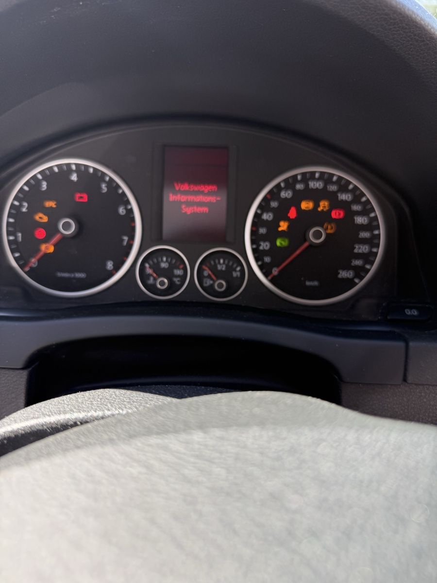 VW Automobili: VW Tiguan 2.0 TSI 4 Motion – Difettoso da zuchwil venduto da Miguel8 5