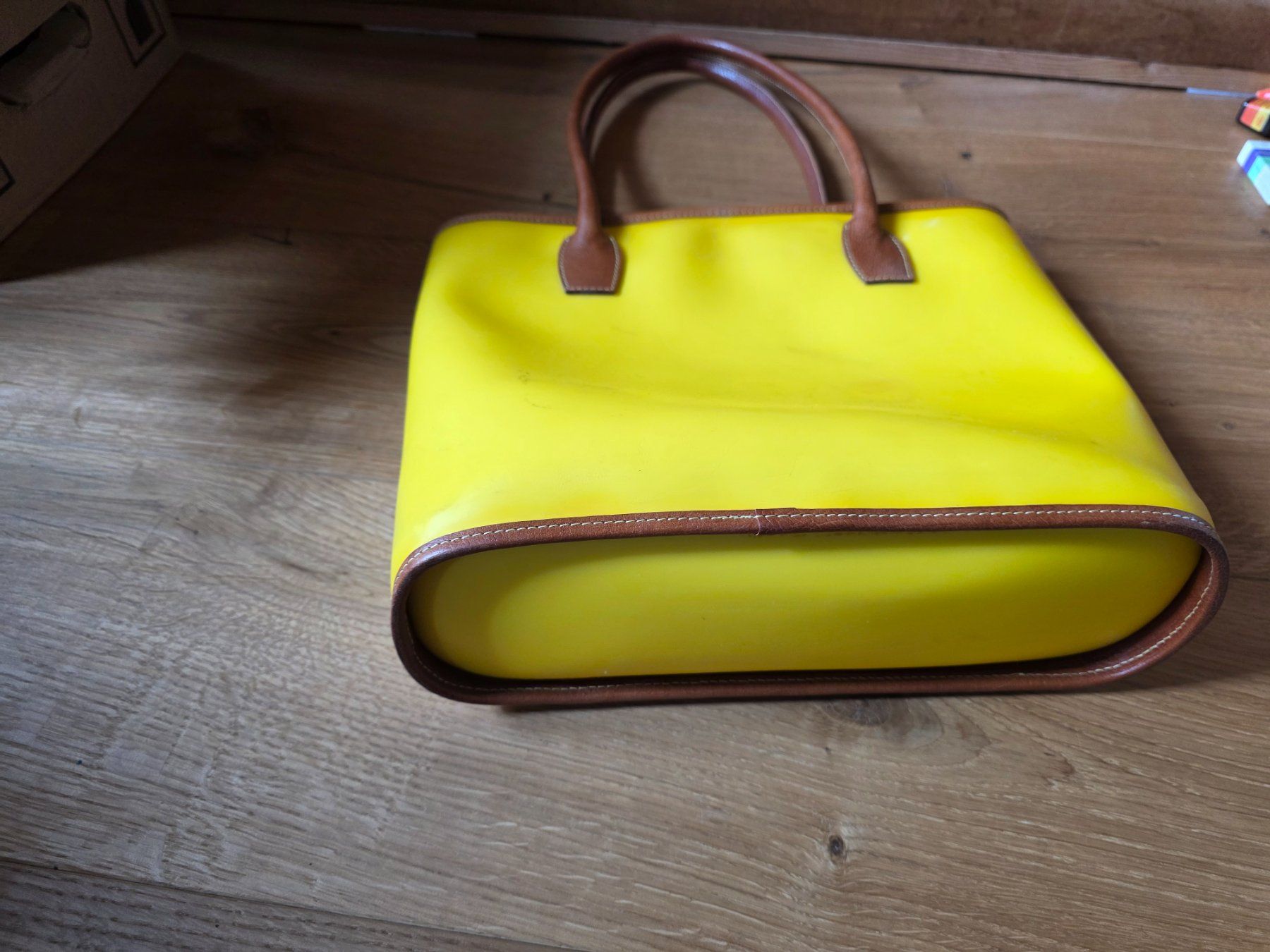 Borse da donna: Kunststoff Hand Tasche - Handtasche gelb – Usato da Walterswil BE venduto da Lonitti 5