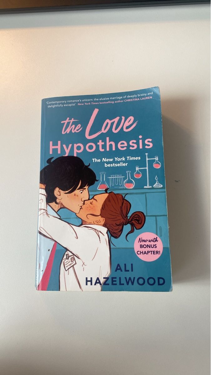 Libri: Ali Hazelwood - The Love Hypothesis – Usato da Wangs venduto da nin_ww67