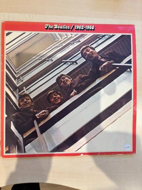 Dischi in vinile: Beatles - 1962-1966 Schallplatte, plus weitere Unterhaltungs – Usato da Detligen venduto da uehlchr1 1