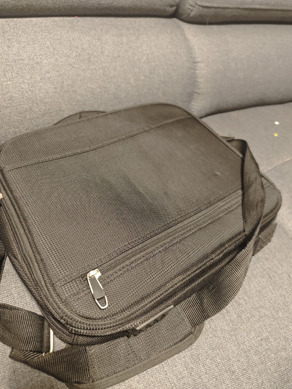 Taschen: Laptoptasche  – Gebraucht aus Altstätten SG von kul_5mr7 1