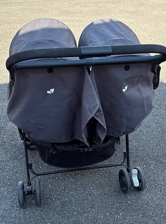 Carrozzine: Poussette double Joie  – Usato da La Chaux-de-Fonds venduto da Momsicopsi 2