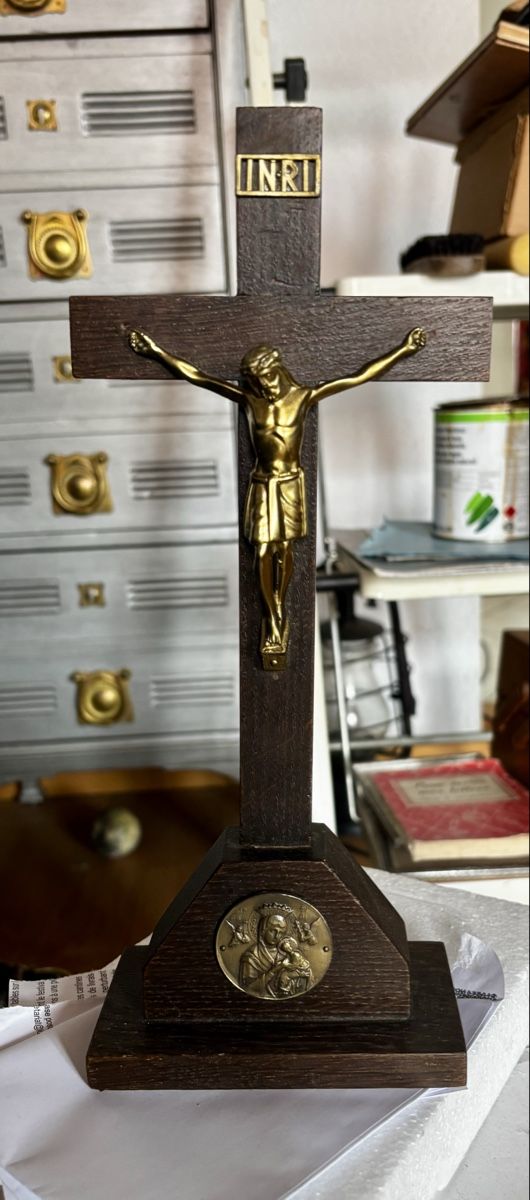 Statuette: Crucifix ancien  – Usato da Estavayer Le Lac venduto da sico1260