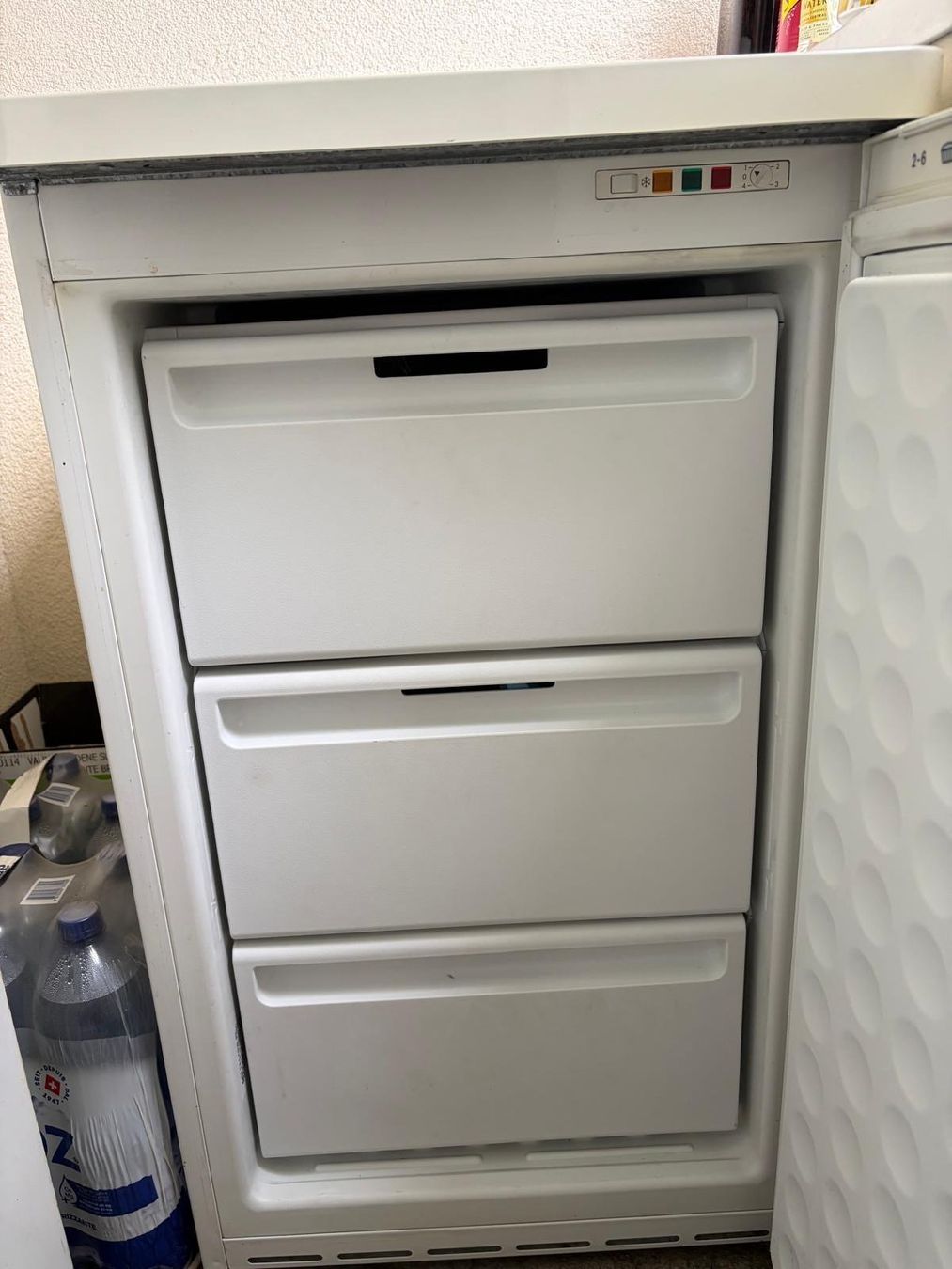 Siemens Gefrierschrank: Siemens Tiefkühlschrank – Gebraucht aus Luzern von Johannas-flohmarkt 2