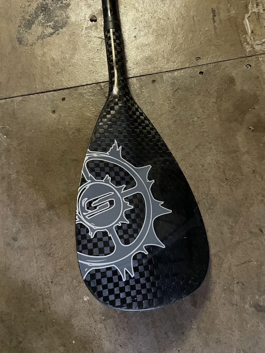 Schlauchboote, Kajaks & Kanus: SUP Paddel Carbon Slingshot – Neu (gemäss Beschreibung) aus Bollingen von makenschmuschki
