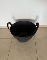 Körbe aus recycelten Reifen