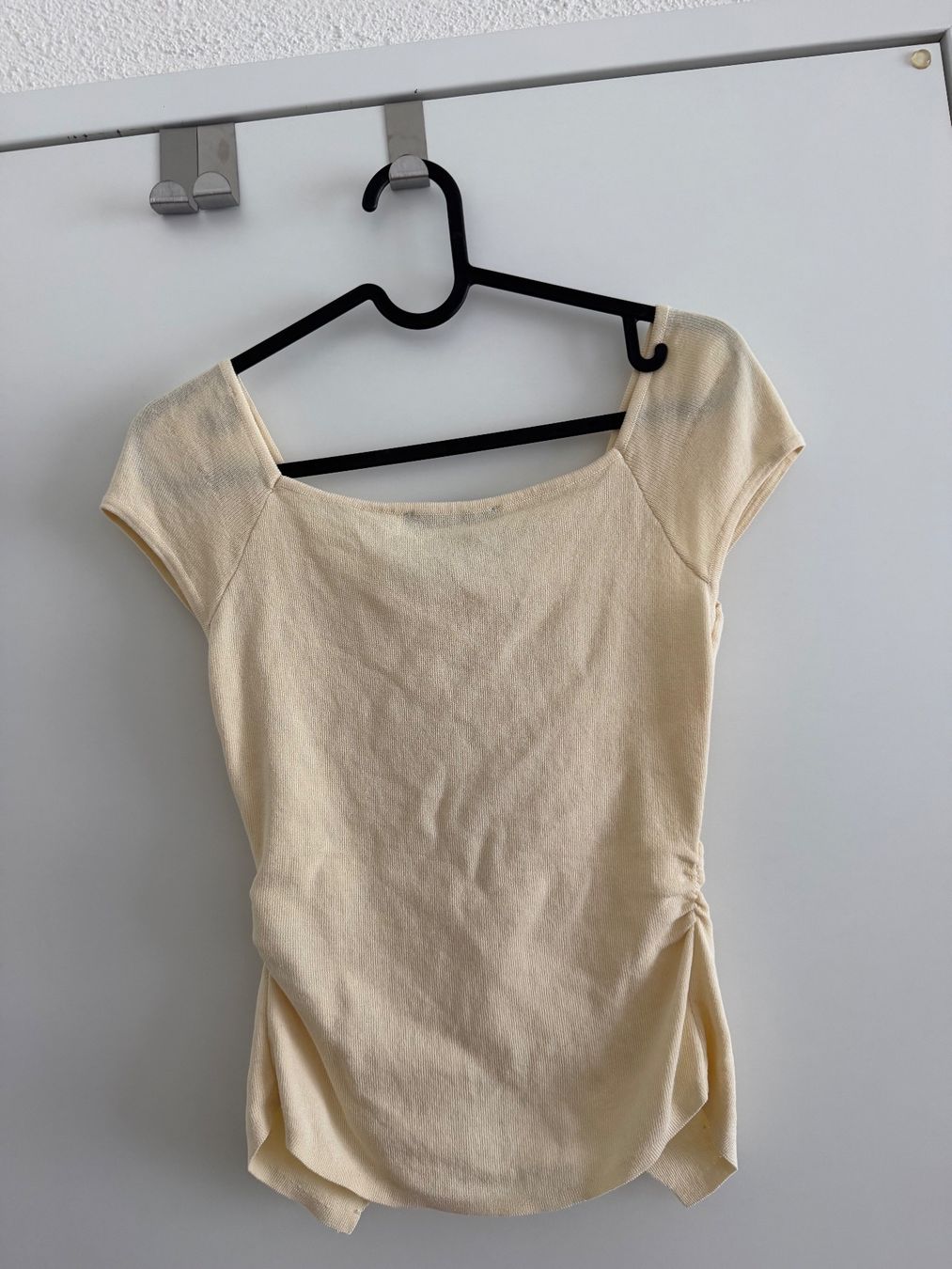 Zara Tops: Zara Butter Yellow Top Gr. M – Gebraucht aus Klingnau von Vdado 1