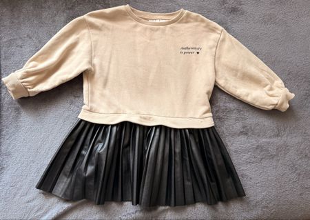 Zara Pulli-Kleid, Gr. 104, Beige/Schwarz, Top Zustand!
