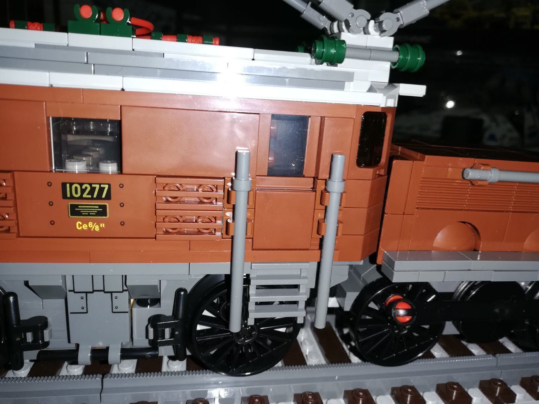 Lego Kit di costruzioni: Lego 10277 – Nuovo (secondo la descrizione) da Triesen venduto da An78 1
