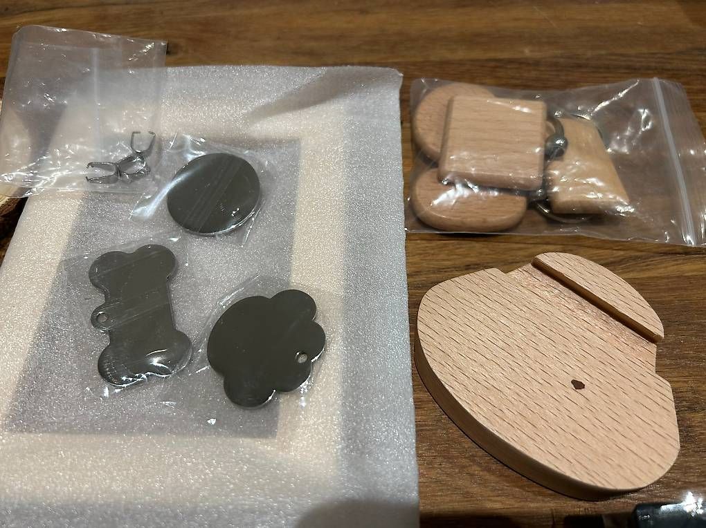 Bastelsets: Lasergravur + Holz Material Bundle – Gebraucht aus Gümligen von ESCreativwork 1