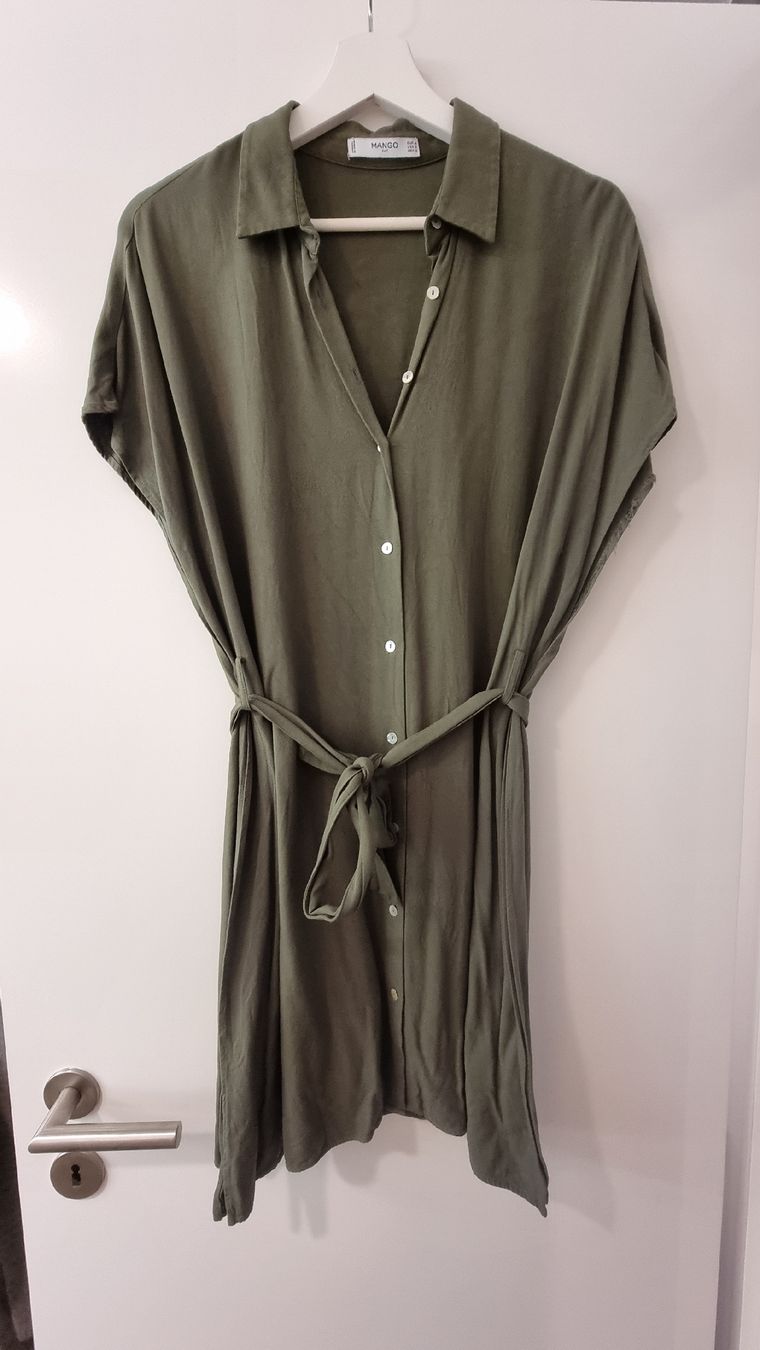 Mango Kleider: Kleid kurzarm grün Mango Grösse M – Gebraucht aus Bremgarten AG von cno_ryv7