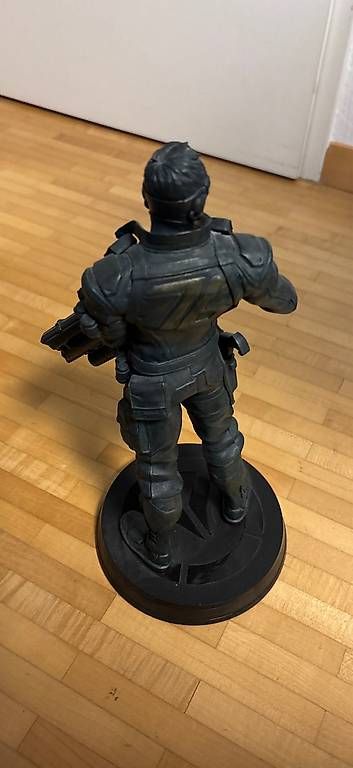 Figuren: Soldier 76 Statue – Gebraucht aus Erlenbach ZH von ale_n8bd 1