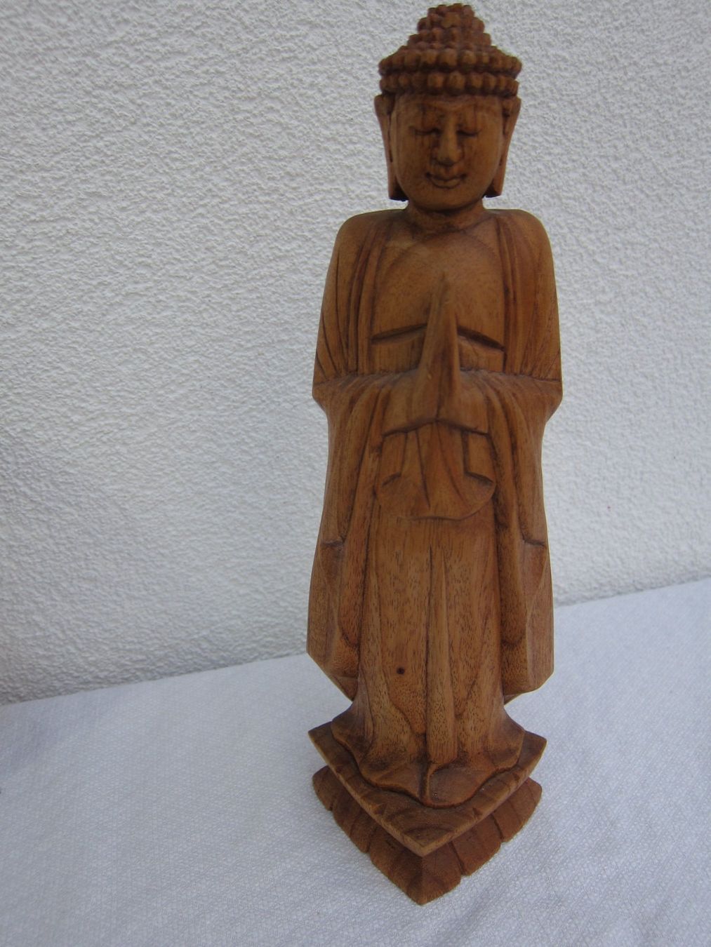 Statuette: DEKORATION AUS HOLZ – Usato da Regensdorf venduto da Eri8057 7