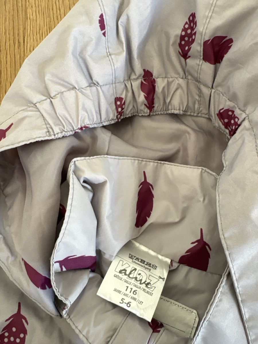 Giacche & Cappotti: Regenschutz Mädchen Grösse 110/116 – Usato da Spiez venduto da Fridu99 1