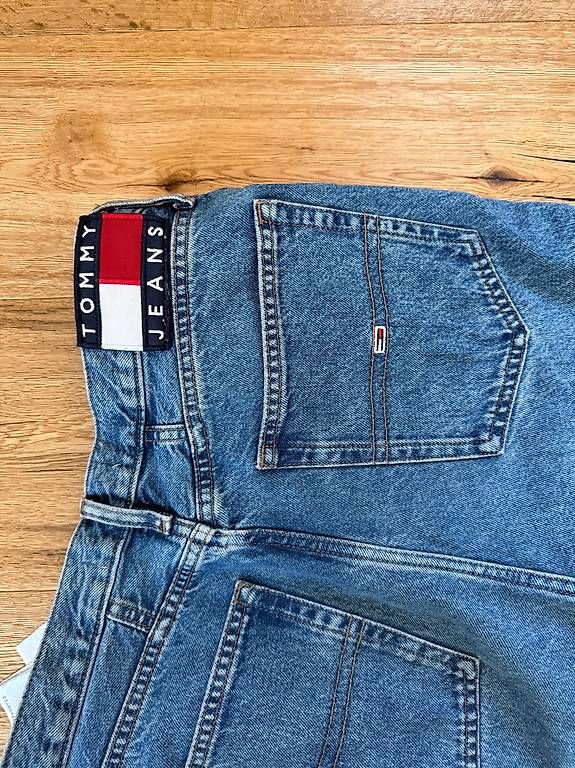Tommy Hilfiger Jeans: Tommy Hilfiger Jeans Highwaist Gr. 40 – Neuf (Voir description) à Hüttwilen par sar_8gj7