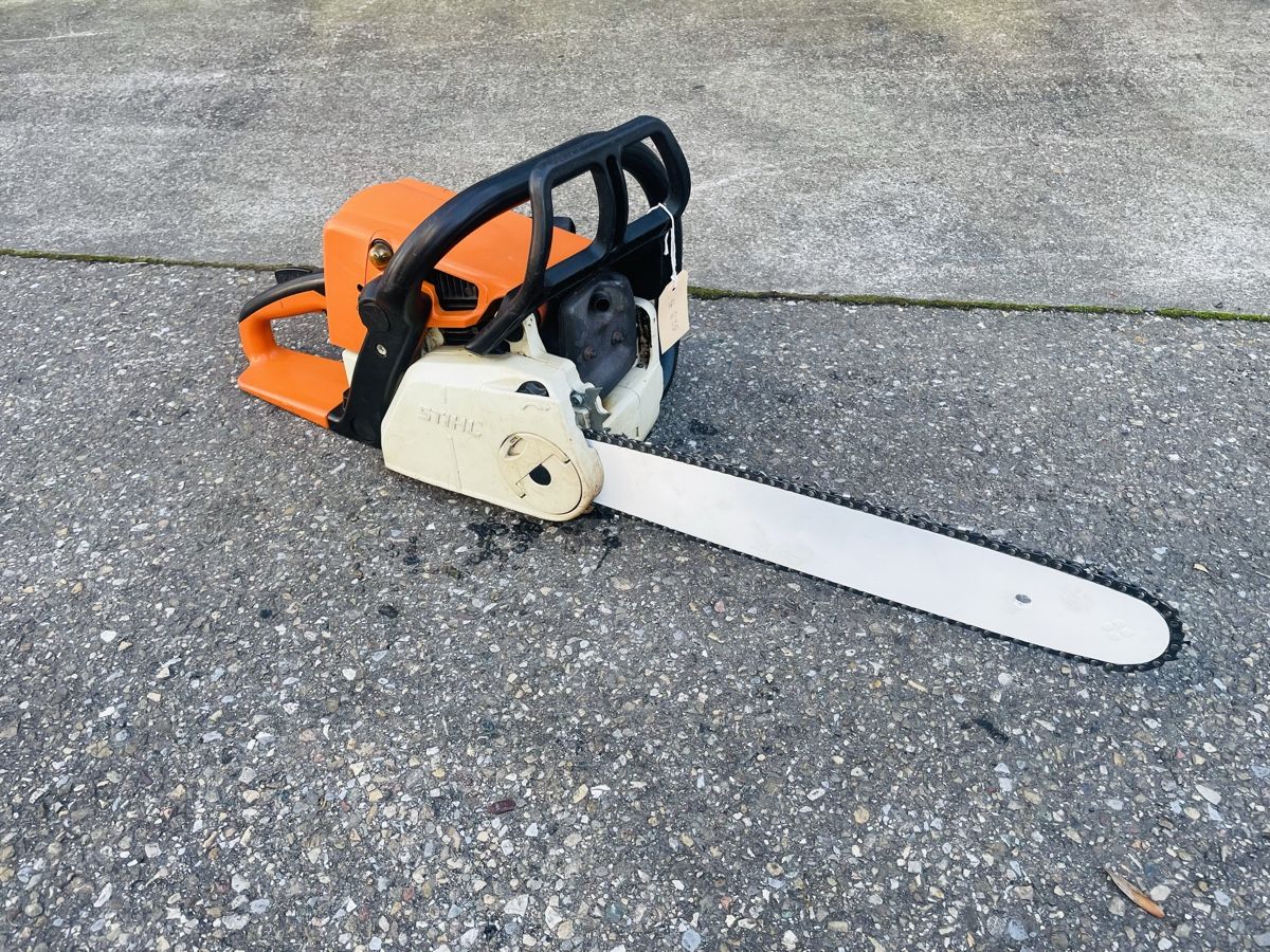 Stihl Seghe: Motorsäge Stihl MS 250C – Usato da Würenlos venduto da Shop_Shop 4