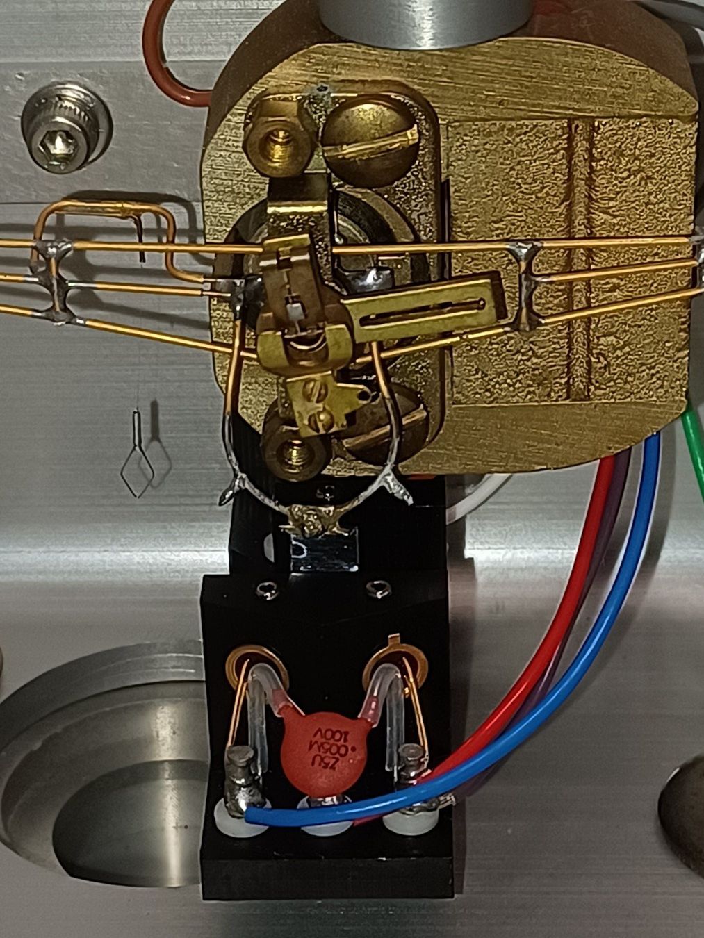 Accessori da laboratorio: Vapor Sorption Analyzer System – Usato da Niederdorf venduto da LeptonAG_Labor 4