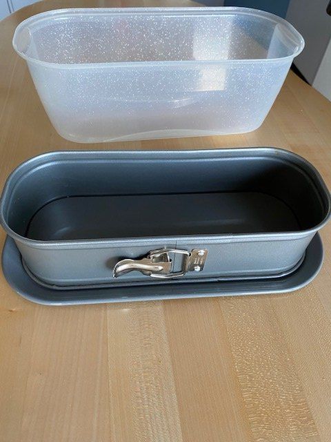 Betty Bossi Teglie da forno: Springform Cake, mit Abdeckhaube – Usato da Edlibach venduto da Arnoldotto