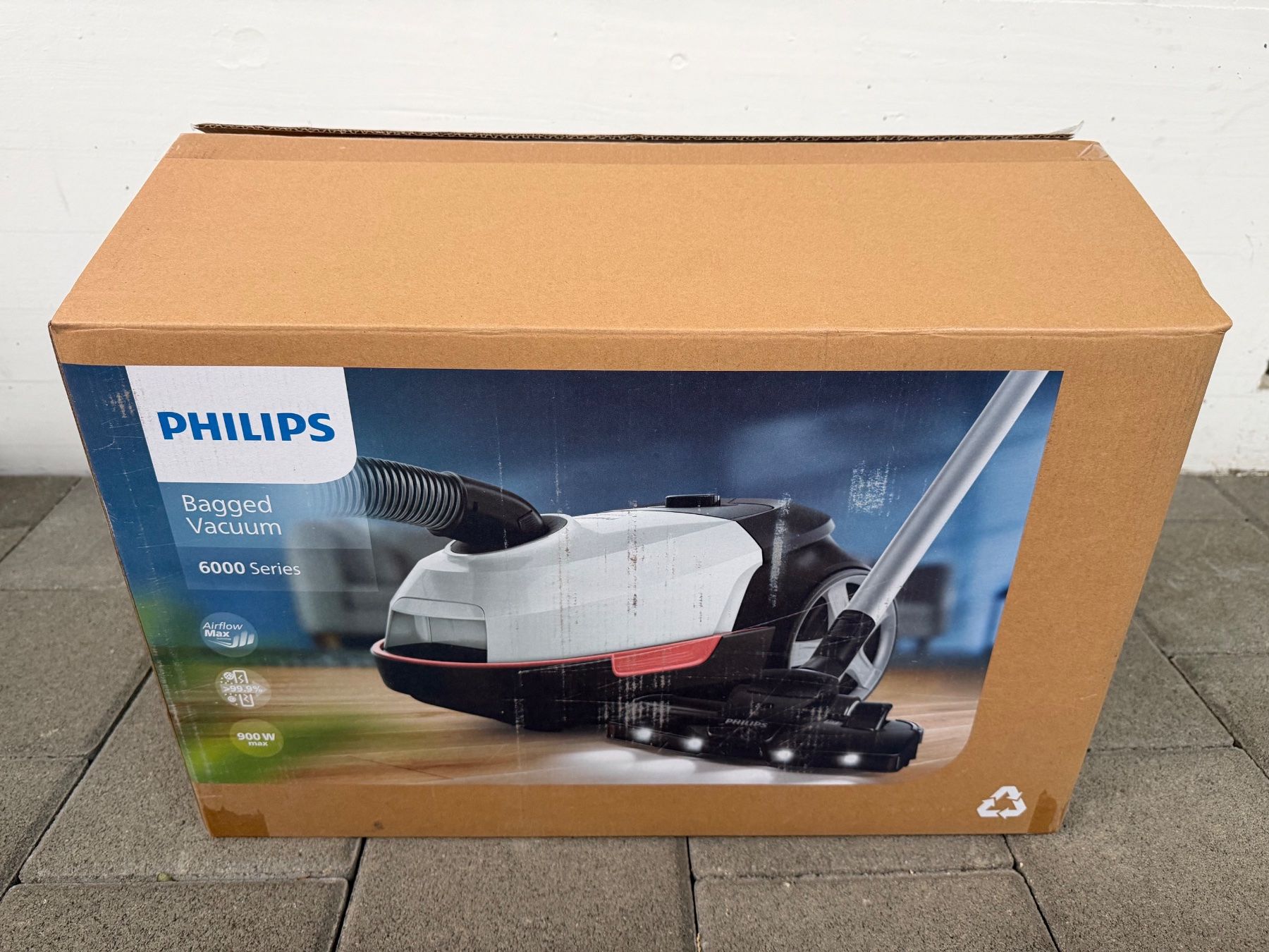 Philips Aspirateurs & Accessoires: Philips 6000 Series XD6122/12 – Neuf avec emballage d'origine à St-Gingolph par GoldenKeys