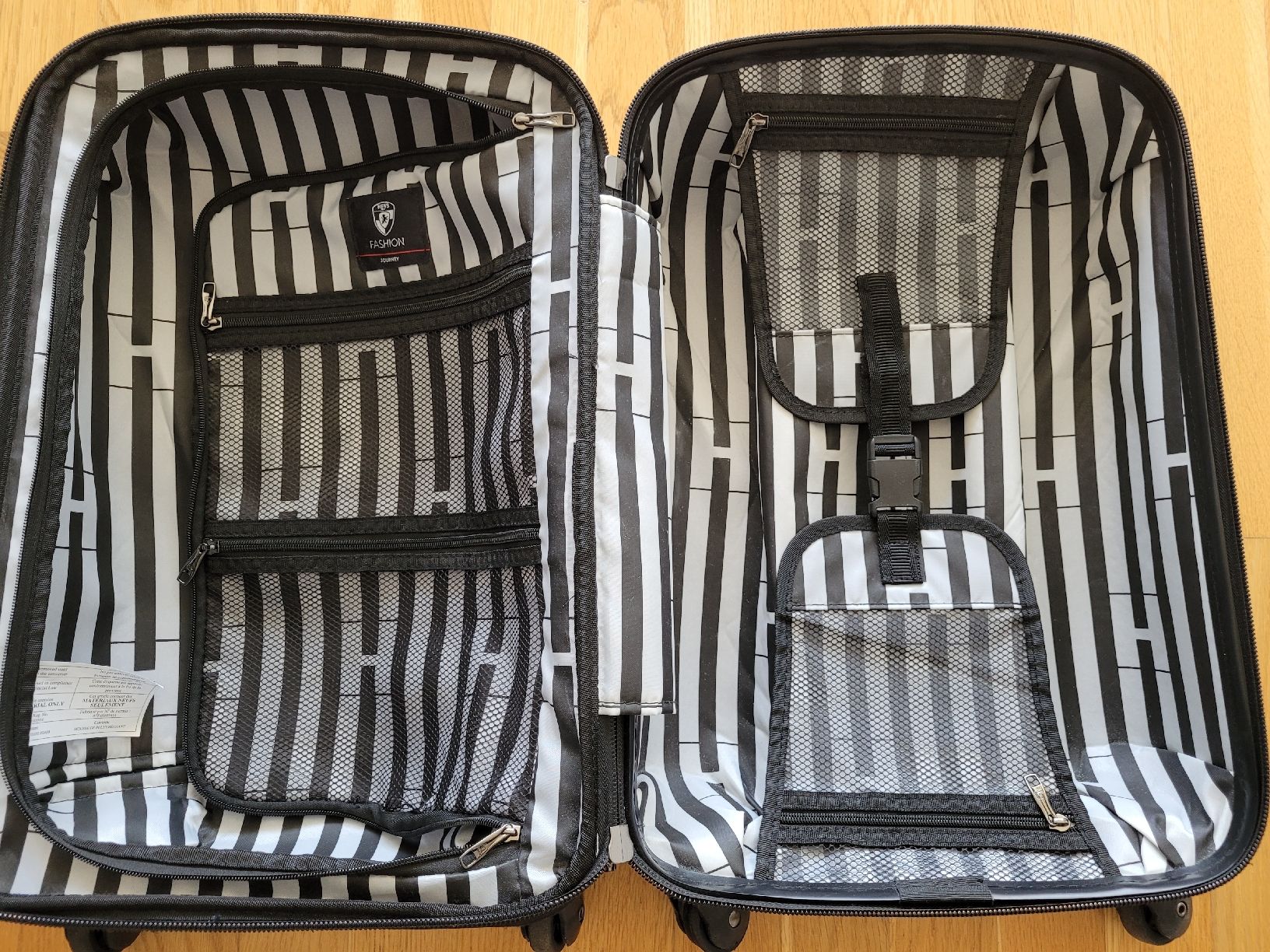 Koffer & Taschen: Heys Trolley Koffer mit Weltkarte – Gebraucht aus Neuenegg von transformer02 4
