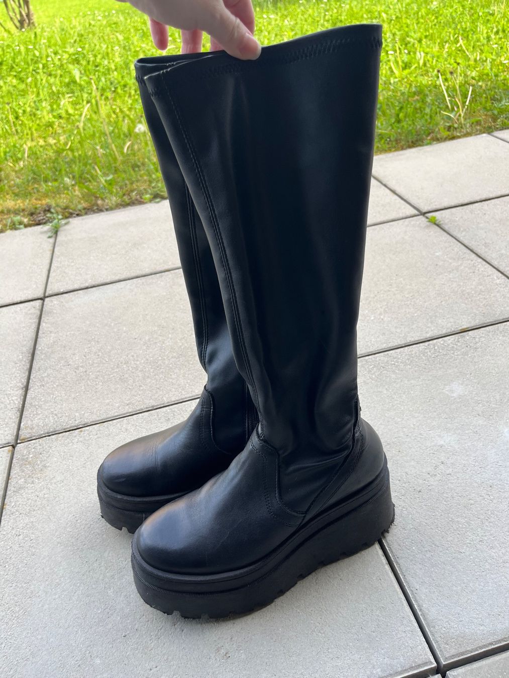 Buffalo Scarpe da donna: Buffalo Plateau Stiefel Schwarz Gr. 37 Leder – Usato da Neuenkirch venduto da the_7pdb