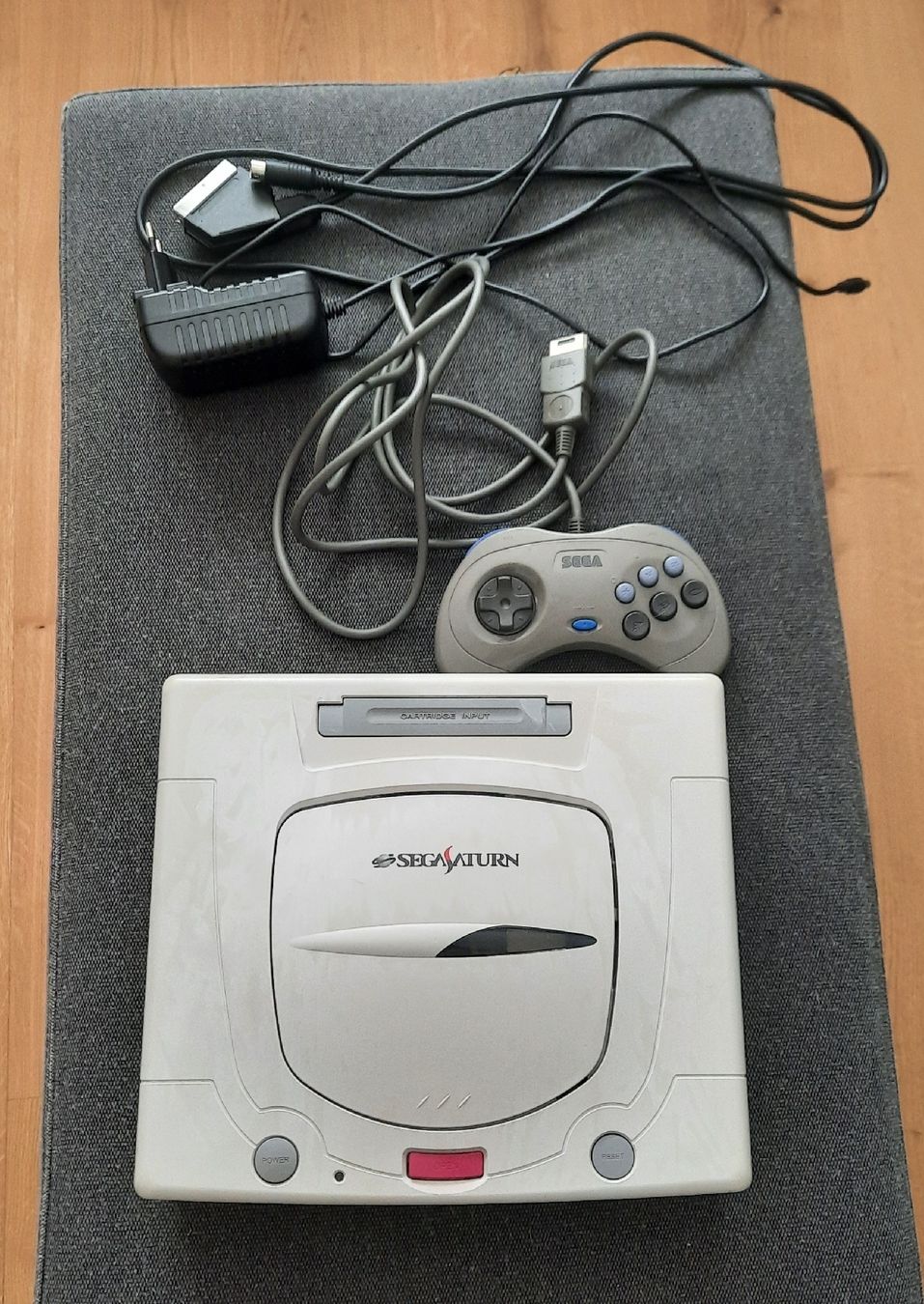 Sega Consoles: Sega Saturn jap + 8 jeux – D'occasion à Conthey par arn_86vf