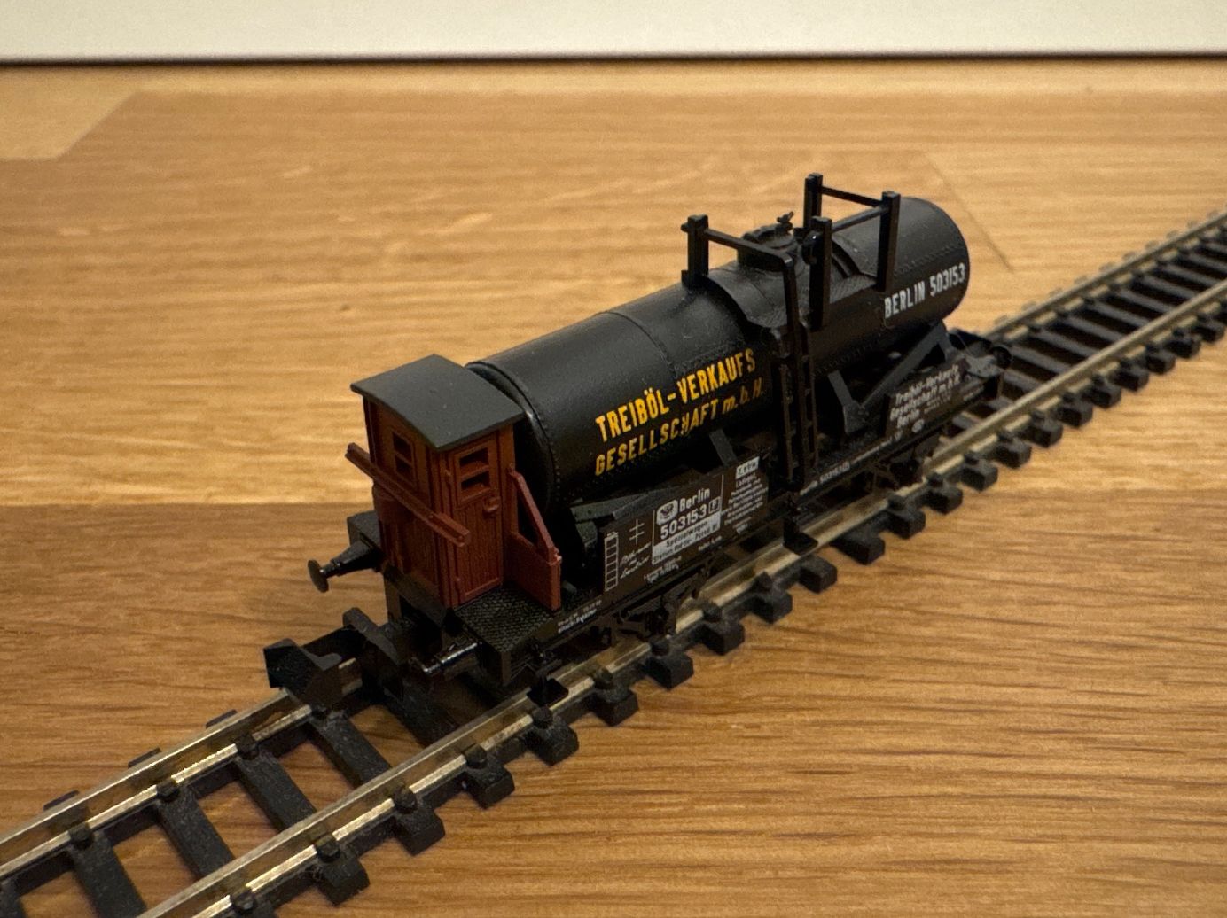 Trix Modellini di ferrovie: Minitrix 13642 Kesselwagen mit Bremshaus – Nuovo (secondo la descrizione) da Schlierbach venduto da Look8 2