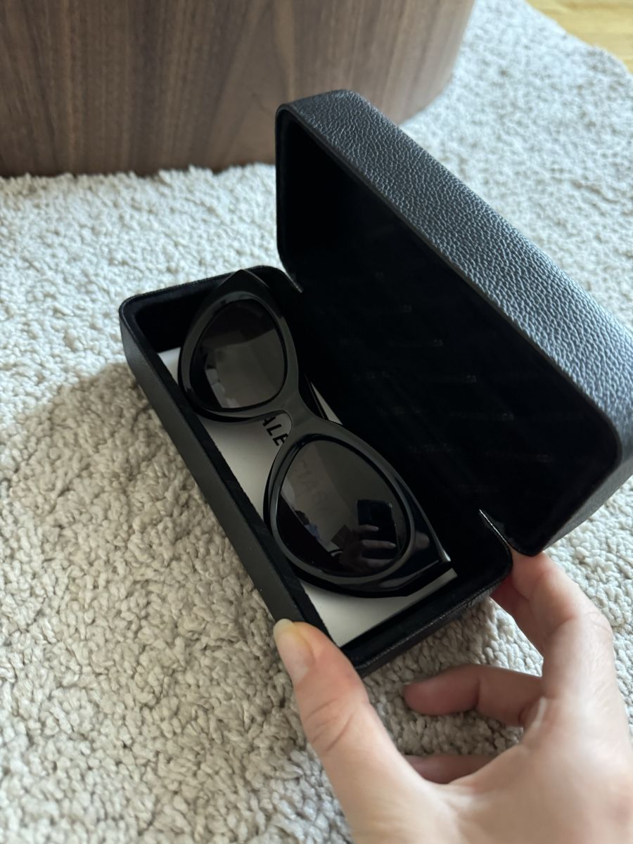 Balenciaga Occhiali & Lenti: Balenciaga sunglasses – Usato da Bern venduto da FashionK92 1