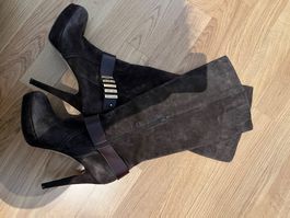 2 Paar Echtleder Stiefel Bata