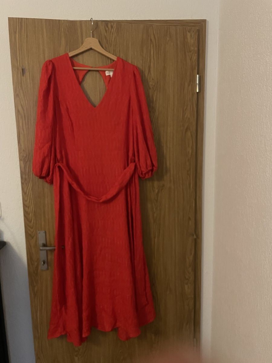 Vestiti: Abendkleid  Grösse 46 – Usato da Burgdorf venduto da Miriam.kunz