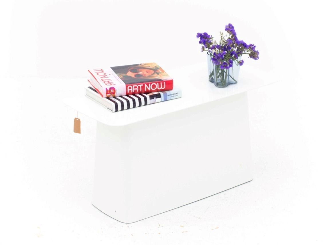 Vitra Tavoli: Vitra - Bouroullec Metal Side Table - Beistelltisch – Usato da Zürich venduto da STUZH38