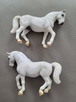 2 Schleich Pferde Schimmel