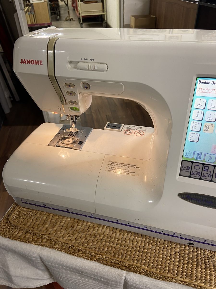 Janome Macchine da cucire: Janome Nähmaschine – Usato da Dietikon venduto da brocki-eyra 3